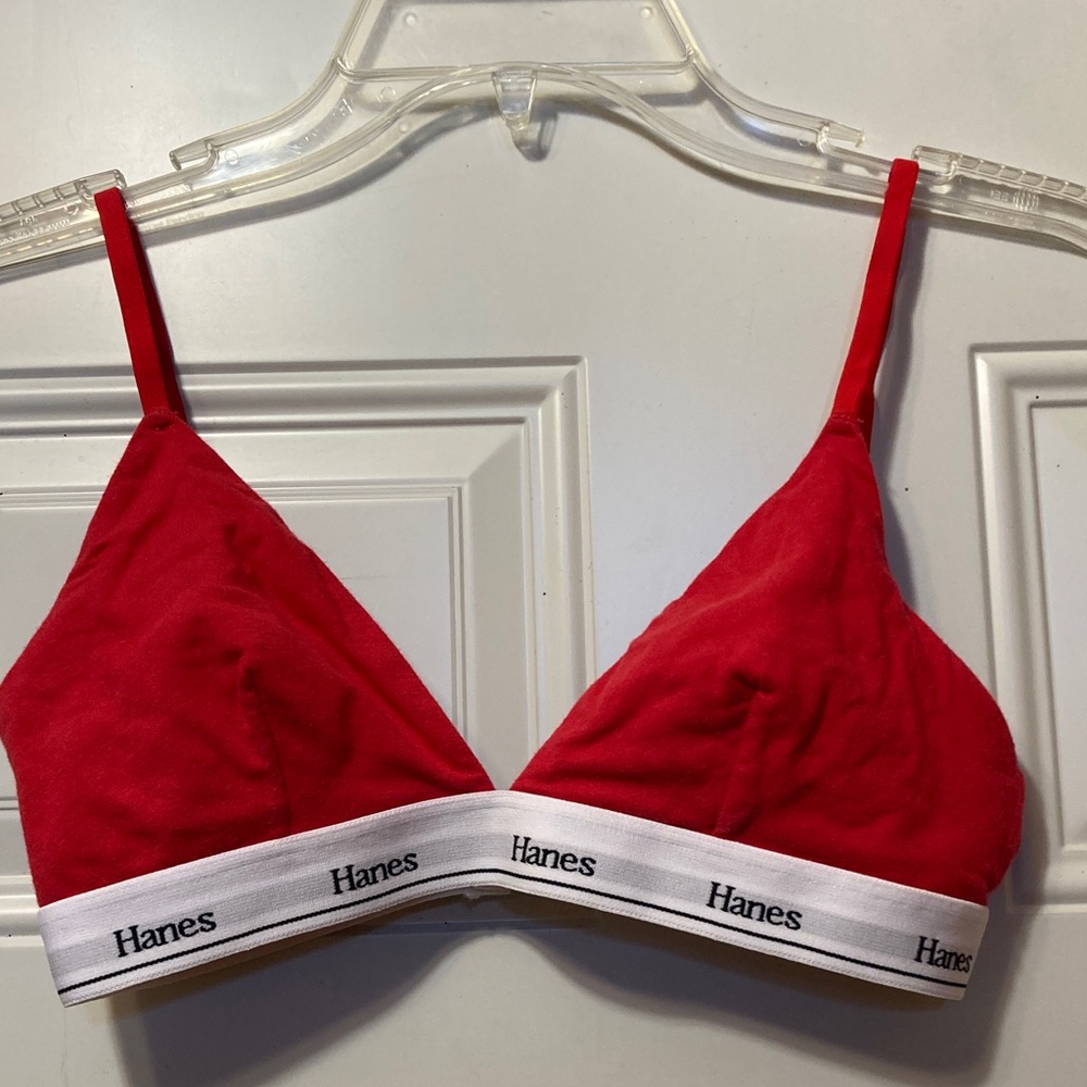 Hanes Women's Vibrant Red Bralette S